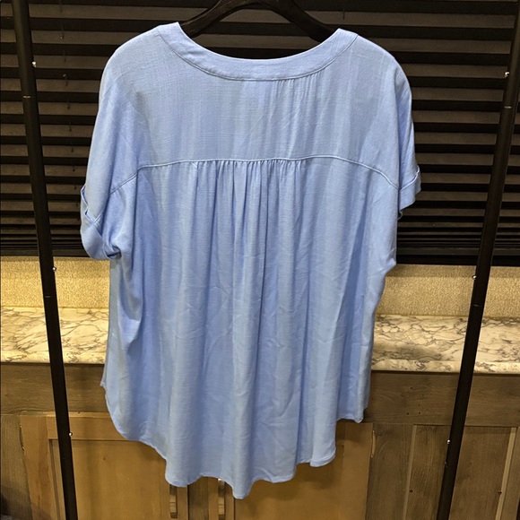 Perch by Blu Pepper Deep Sky Blue V Neck Button Front SS Loose Blouse WN 2X NWT - Picture 6 of 8
